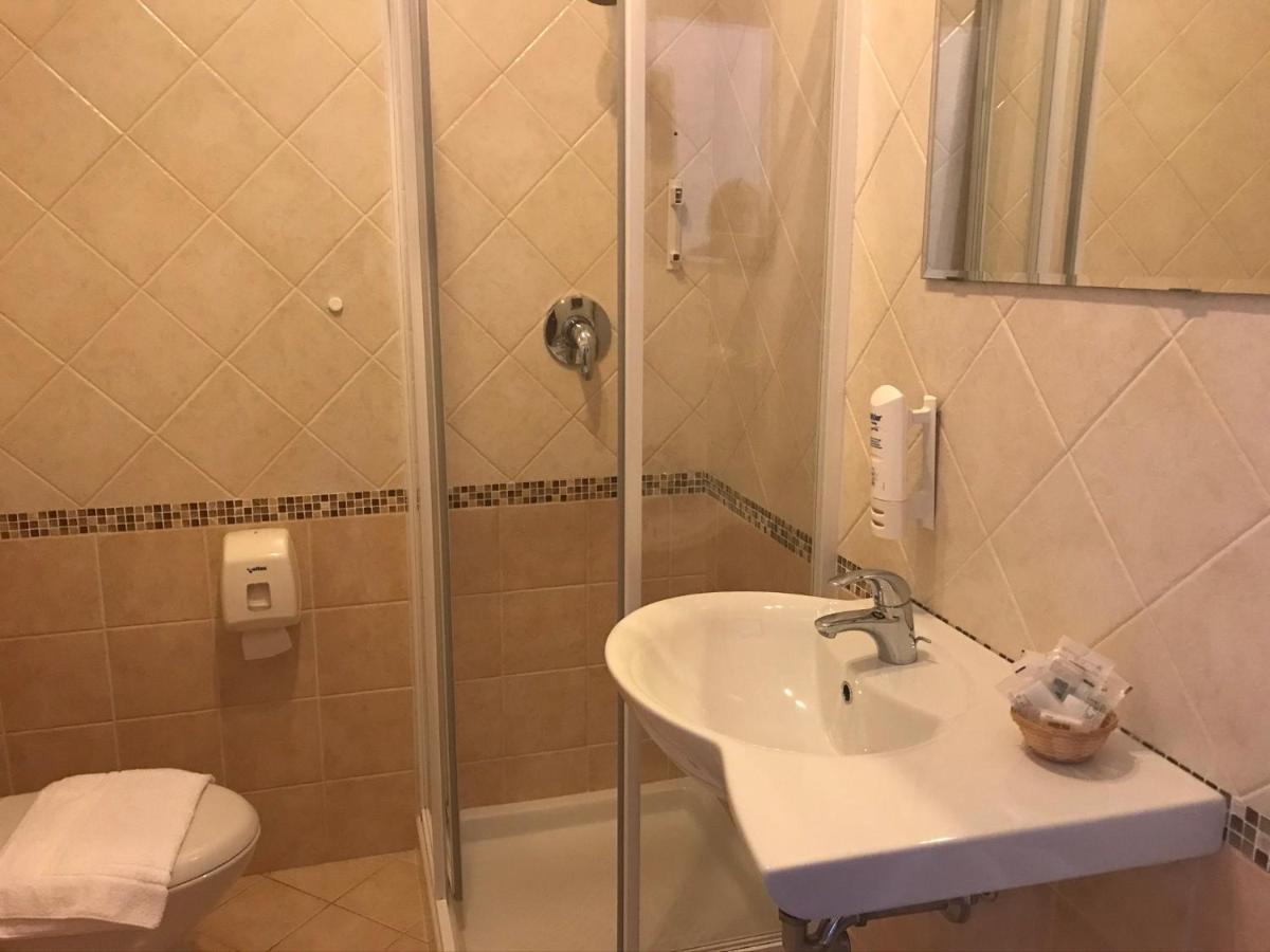 Albergo Ristorante Uspa Gorino Ferrarese Exteriér fotografie